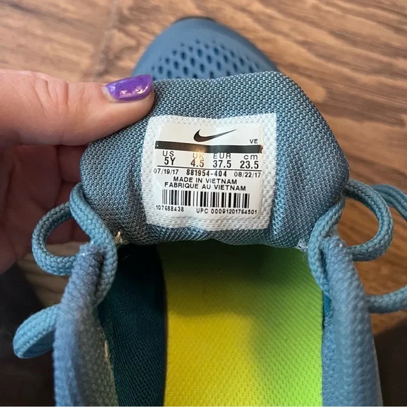 3 pairs of Women’s Nike Shoes - Picture 12 of 16